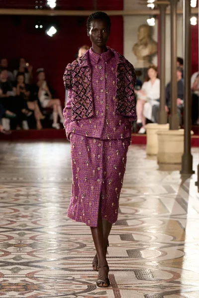 Look 7